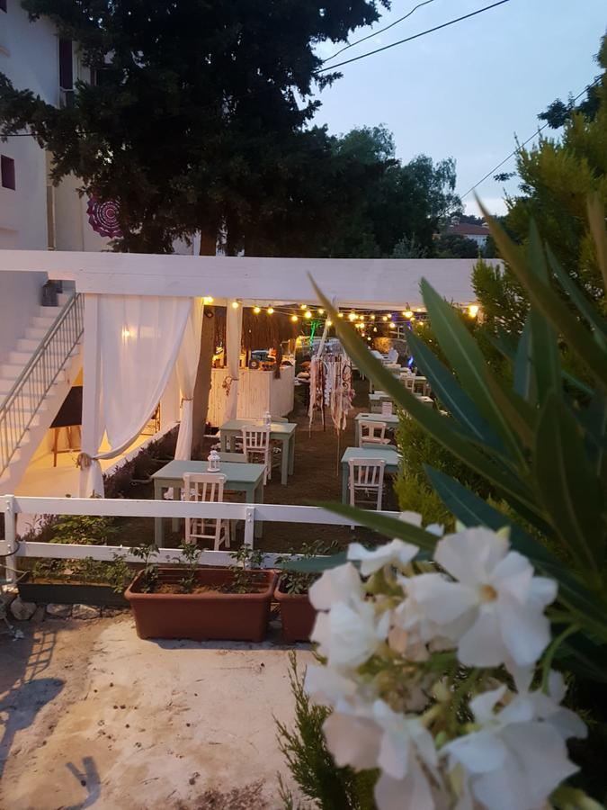 Fullmoon Rooms Cesme Çeşme Exterior foto